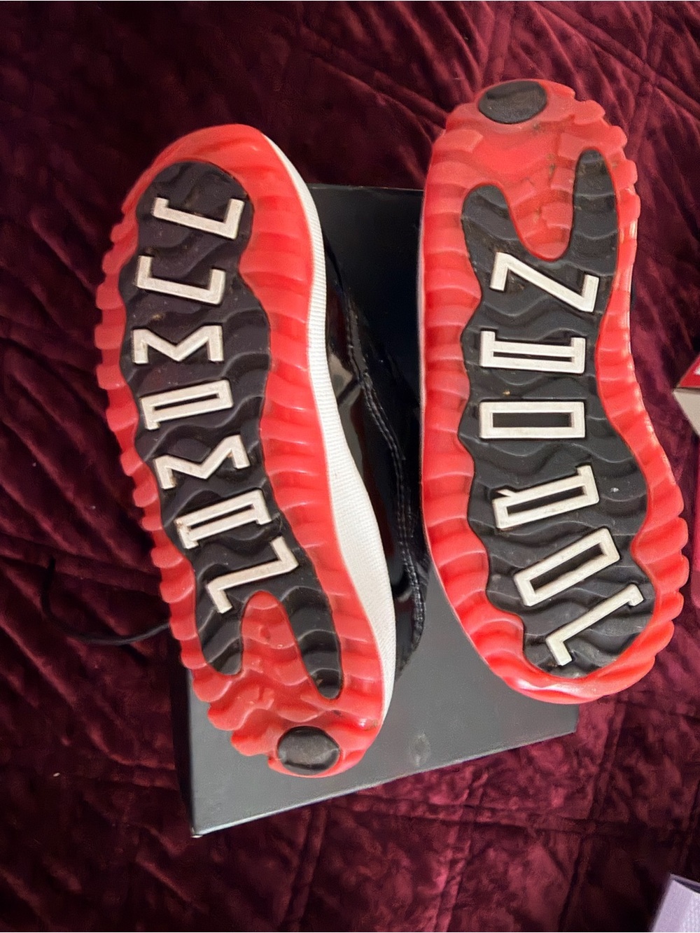 Jordan 11 Retro Low (TD) - Black and Red Sneakers - Little Kids - Size 10 - Picture 4 of 6